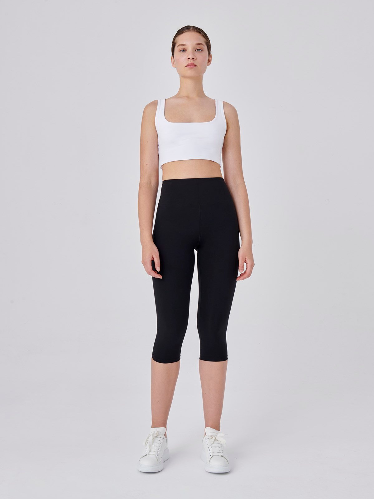 Push Up Capri Black
